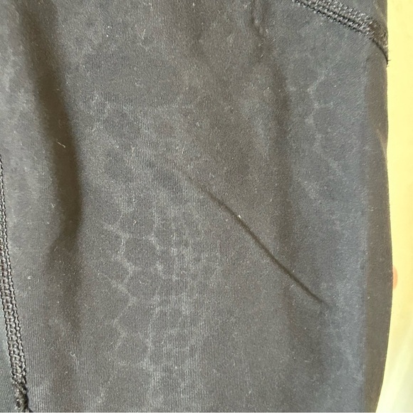 Lululemon Women’s Leggings 6 Black Cropped Pullon Stretchy Gym Workout Lounge - Picture 3 of 13